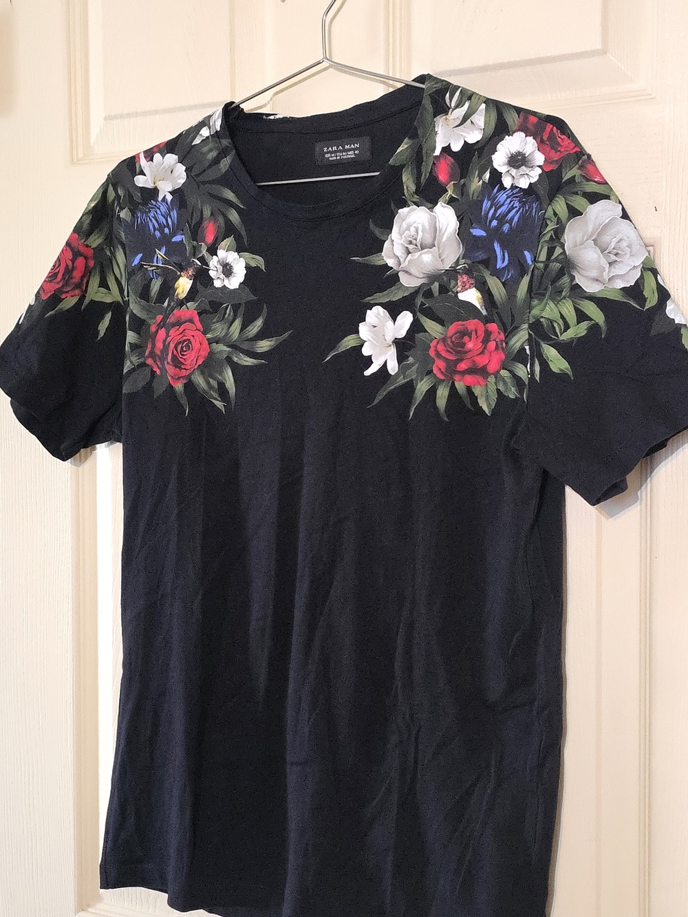 Zara Black Floral Shoulder Crewneck Tee